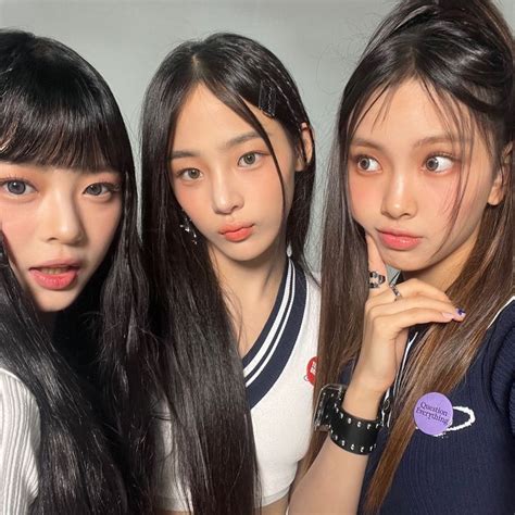 New Jeans: Minji, Hanni, Danielle, Haerin, and Hyein .
